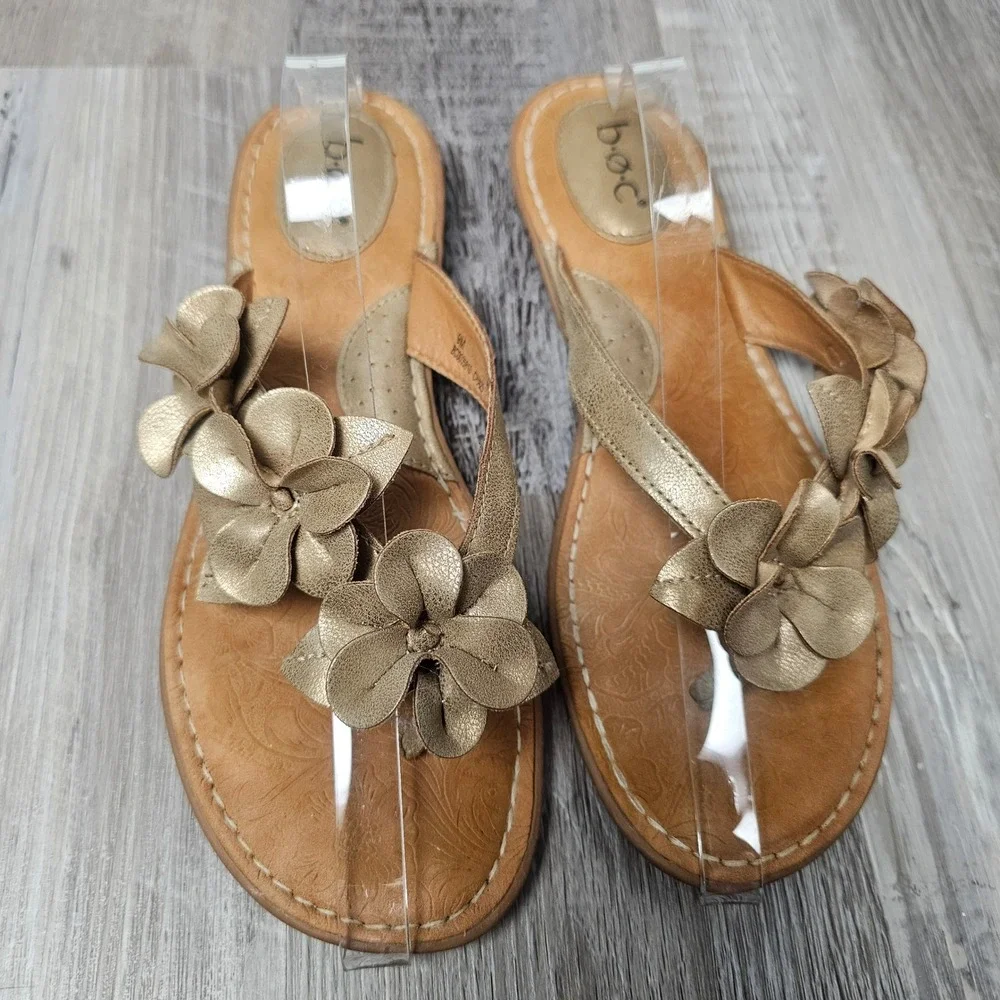 b.o.c Born Concept Floral Thong Sandals Women 9M Gold Metallic Flip Flops Resort